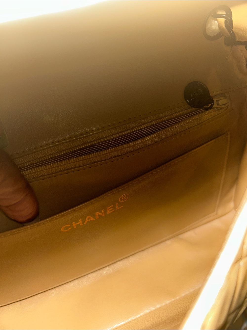 Chanel COA crossbody 🥳🥳❌❌ - Picture 9 of 13